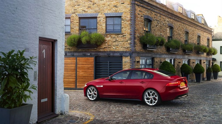 Jaguar XE