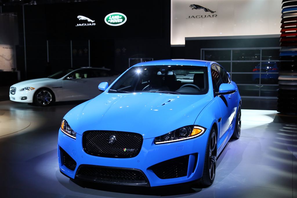 Jaguar XFR-S LA Show