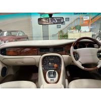 2002 Jaguar XJ8 X308 3.2L V8 Heritage