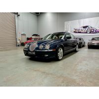 1999 Jaguar S-Type 4L V8 SE