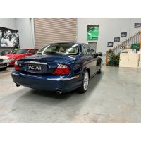 1999 Jaguar S-Type 4L V8 SE