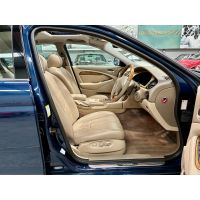 1999 Jaguar S-Type 4L V8 SE