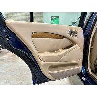 1999 Jaguar S-Type 4L V8 SE