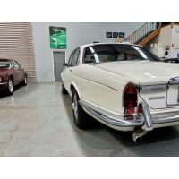 1974 Daimler Sovereign Series 2 4.2L
