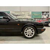 2000 Jaguar XJ8 X308 4L V8 Sport