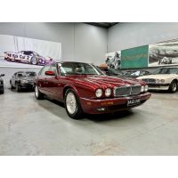 1995 Jaguar X300 XJ 4L Sovereign