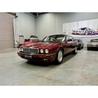1995 Jaguar X300 XJ 4L Sovereign