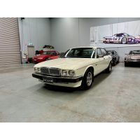 1988 Jaguar XJ40 XJ6 3.6L