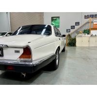 1986 Jaguar XJ6 Series 3 4.2L Factory Unleaded