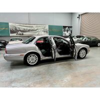 2003 Jaguar XJ8 X350 3.5L V8