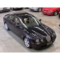 2003 Jaguar S-Type R 4.2L V8 Supercharged