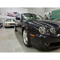 2003 Jaguar S-Type R 4.2L V8 Supercharged