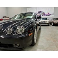 2003 Jaguar S-Type R 4.2L V8 Supercharged